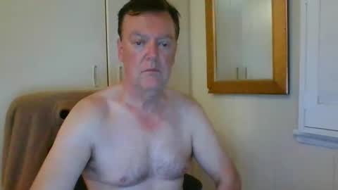 Snapshot of astute008 chatting on February 2026 01:00:02 PM astute008 online show from February 2026 01:00:02 PM