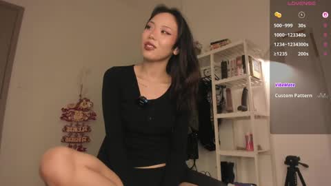 Snapshot of asuno_ chatting on April 2026 12:16:02 PM Follow my TG Channel for 3 tokens only online show from April 2026 12:16:02 PM