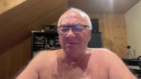 asusandy online show from September 2025 11:19:02 PM