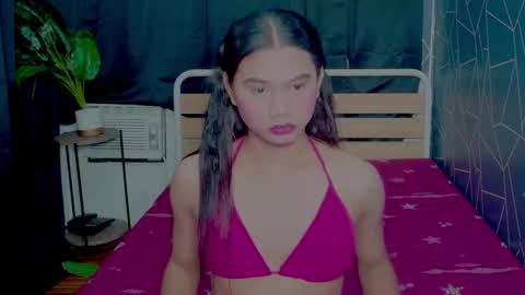 Snapshot of atashakendall chatting on December 2025 02:15:01 PM atashakendall online show from December 2025 02:15:01 PM