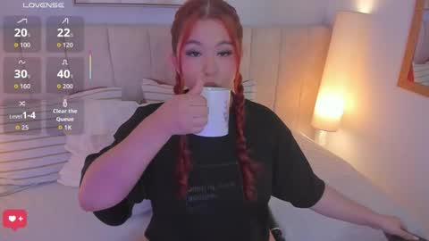 sofia online show from February 2026 02:07:03 AM