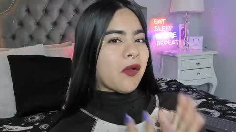 Athena online show from November 2025 12:41:02 PM