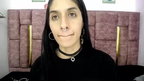 Snapshot of atenea_420 chatting on June 2026 05:01:01 AM COLOMBIA online show from June 2026 05:01:01 AM