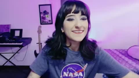 Atenea online show from March 2026 07:09:01 PM