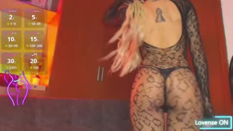 Snapshot of atenea_fit chatting on April 2026 01:48:02 PM atenea_fit online show from April 2026 01:48:02 PM