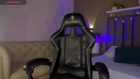 Atenea online show from March 2026 12:23:02 PM