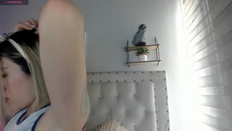 Snapshot of atenea_klett_ chatting on October 2025 02:27:01 PM ATENEA online show from October 2025 02:27:01 PM