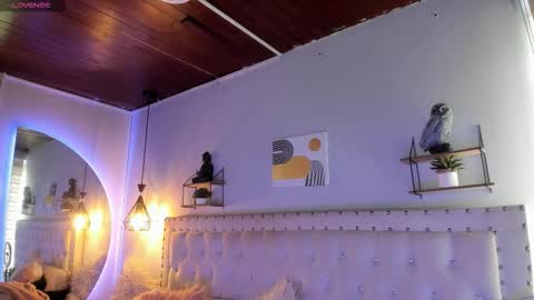 Snapshot of atenea_klett_ chatting on December 2025 01:27:01 PM ATENEA online show from December 2025 01:27:01 PM