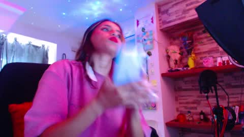 Atenea online show from February 2025 02:57:02 PM