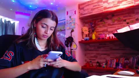 Atenea online show from March 2025 02:37:02 PM