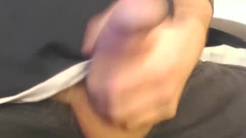 Snapshot of ateuout chatting on February 2026 09:28:02 AM ateuout online show from February 2026 09:28:02 AM