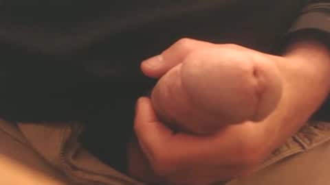 Snapshot of ateuout chatting on April 2026 08:10:01 AM ateuout online show from April 2026 08:10:01 AM