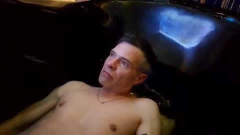 Snapshot of athandrew chatting on January 2025 07:55:02 AM jonnyandrew online show from January 2025 07:55:02 AM