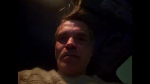 Snapshot of athandrew chatting on January 2026 01:30:01 AM jonnyandrew online show from January 2026 01:30:01 AM