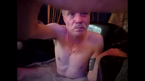 Snapshot of athandrew chatting on February 2026 08:57:02 AM jonnyandrew online show from February 2026 08:57:02 AM