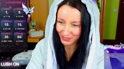 athena starry online show from January 2025 05:43:02 AM