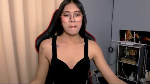 Snapshot of athenaheart chatting on February 2025 03:34:01 PM Ady online show from February 2025 03:34:01 PM