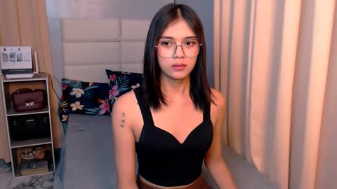 Snapshot of athenaheart chatting on February 2025 02:09:02 AM Ady online show from February 2025 02:09:02 AM