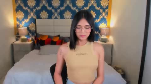 Snapshot of athenaheart chatting on March 2025 06:37:01 AM Ady online show from March 2025 06:37:01 AM