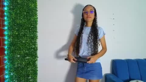 Snapshot of athenea_03 chatting on April 2026 08:06:02 PM Athenea online show from April 2026 08:06:02 PM