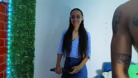 Snapshot of athenea_03 chatting on April 2026 09:04:01 AM Athenea online show from April 2026 09:04:01 AM