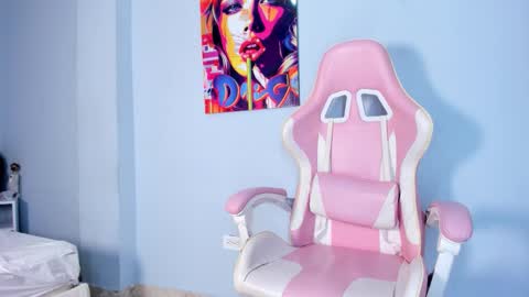 athenea__fox online show from November 2025 11:43:02 AM