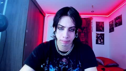 Snapshot of atheneoo_ chatting on January 2025 06:59:01 AM athenauwu online show from January 2025 06:59:01 AM