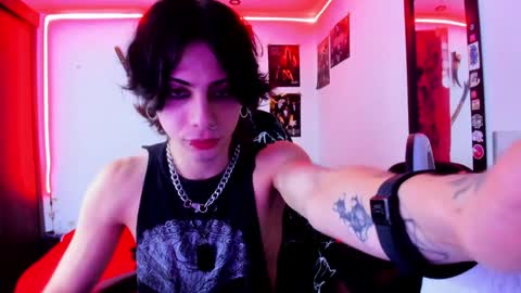 Snapshot of atheneoo_ chatting on January 2025 06:17:01 AM athenauwu online show from January 2025 06:17:01 AM