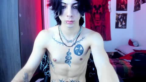 Snapshot of atheneoo_ chatting on February 2025 07:40:01 AM athenauwu online show from February 2025 07:40:01 AM