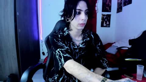 Snapshot of atheneoo_ chatting on February 2025 03:56:02 AM athenauwu online show from February 2025 03:56:02 AM