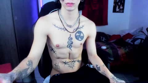 Snapshot of atheneoo_ chatting on February 2025 06:54:02 AM athenauwu online show from February 2025 06:54:02 AM