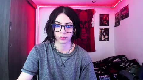 Snapshot of atheneoo_ chatting on September 2025 06:24:02 AM athenauwu online show from September 2025 06:24:02 AM