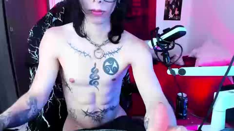 Snapshot of atheneoo_ chatting on September 2025 03:43:02 AM athenauwu online show from September 2025 03:43:02 AM