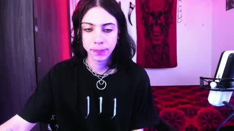 Snapshot of atheneoo_ chatting on April 2026 07:06:02 AM athenauwu online show from April 2026 07:06:02 AM