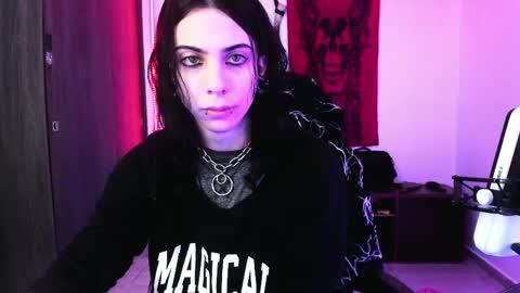 Snapshot of atheneoo_ chatting on April 2026 08:06:01 AM athenauwu online show from April 2026 08:06:01 AM