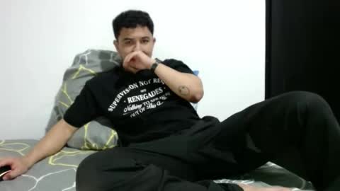 Robin online show from September 2025 01:40:01 AM