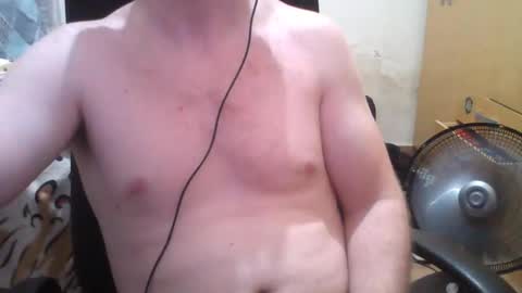 Snapshot of athleticboyy chatting on January 2025 07:24:01 AM Paul Van online show from January 2025 07:24:01 AM