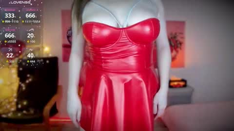 Snapshot of atlantisdreams chatting on April 2026 07:23:02 PM Coral online show from April 2026 07:23:02 PM