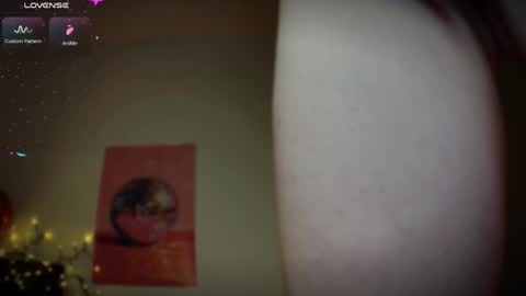 Snapshot of atlantisdreams chatting on June 2026 10:04:02 PM Coral online show from June 2026 10:04:02 PM