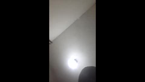 Snapshot of atondocesar1 chatting on April 2026 09:15:01 AM Perroamarillo online show from April 2026 09:15:01 AM