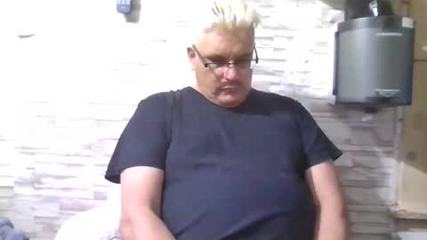 A online show from January 2025 10:31:02 AM