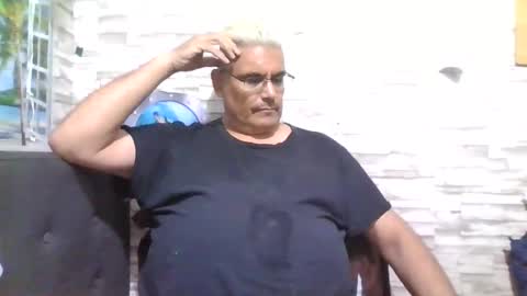 A online show from November 2025 07:30:01 PM