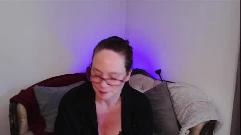 Snapshot of aubreeskinkyplayroom chatting on June 2026 06:54:02 PM Aubree Shae online show from June 2026 06:54:02 PM