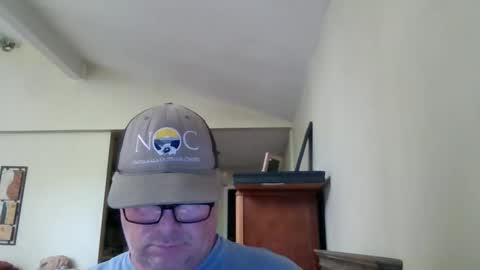 Snapshot of auburn96 chatting on April 2026 07:31:01 PM auburn96 online show from April 2026 07:31:01 PM