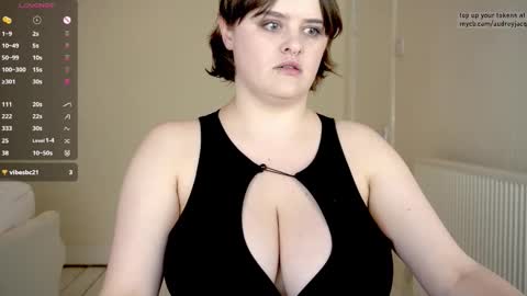 Audrey Jacq online show from September 2025 03:28:02 PM