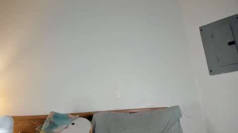 AudreyAlien online show from October 2025 06:32:01 AM