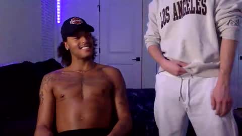 augiexrated online show from February 2026 04:33:01 AM