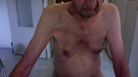 auguste688483 online show from June 2026 07:29:02 AM