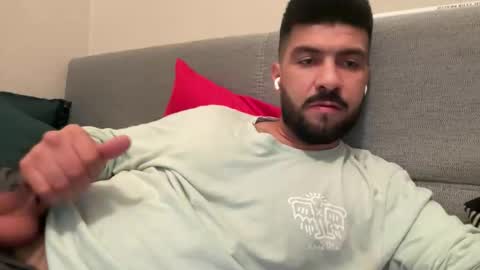 Snapshot of augustload chatting on September 2025 01:40:01 AM AugustLoad online show from September 2025 01:40:01 AM