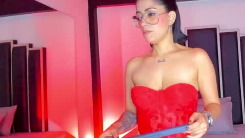 aura_baker online show from July 2026 12:08:01 PM